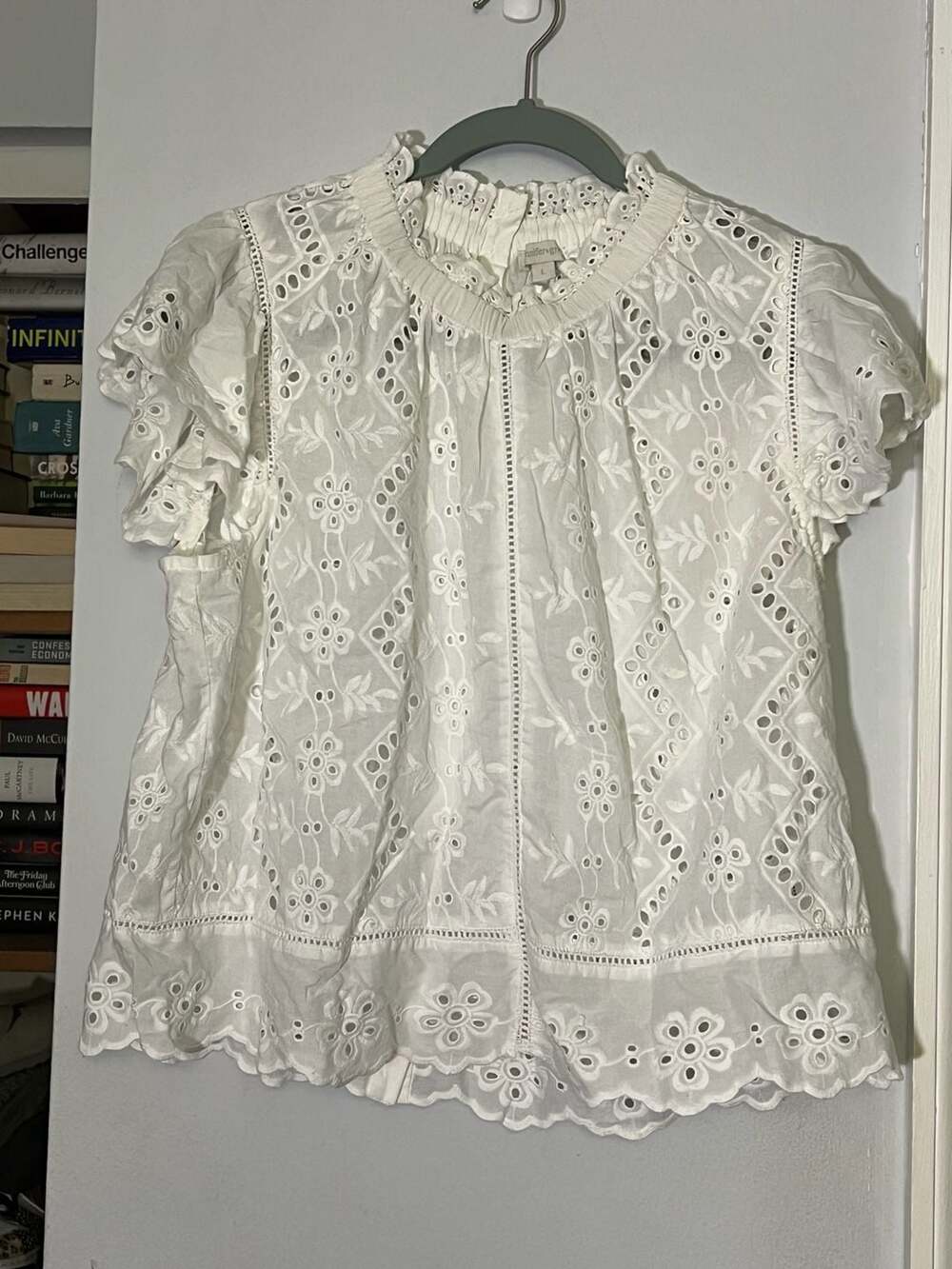 Jennifer & Grace White Cotton Eyelet Ruffle Sleeve Blouse